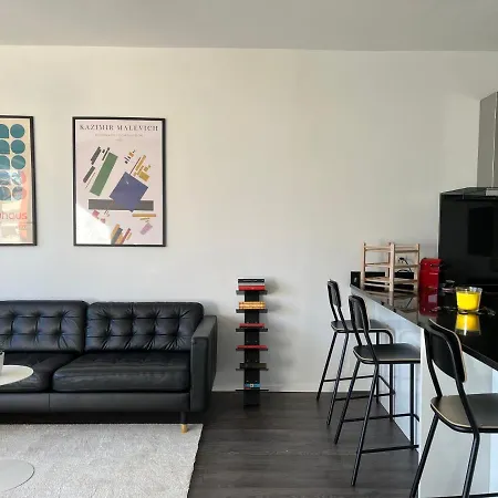 The Lakehouse Retreat - Central Apartment Lugano